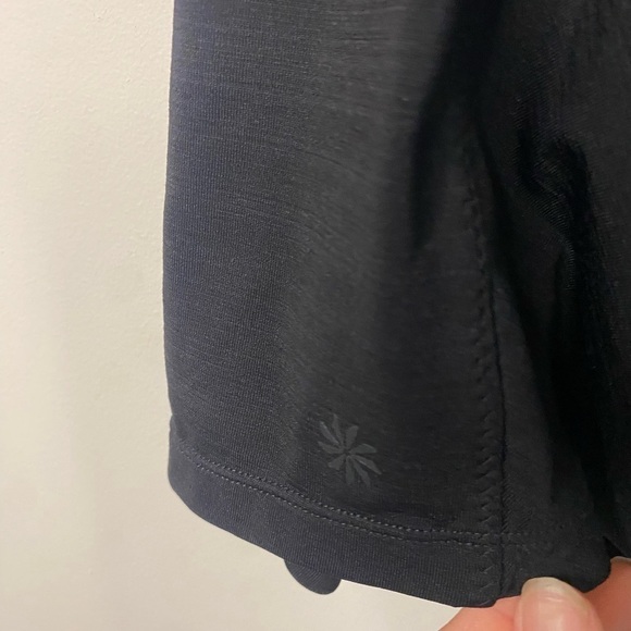 Women’s Athleta Black Tank Top With Back Pocket Size XLT - Picture 3 of 12